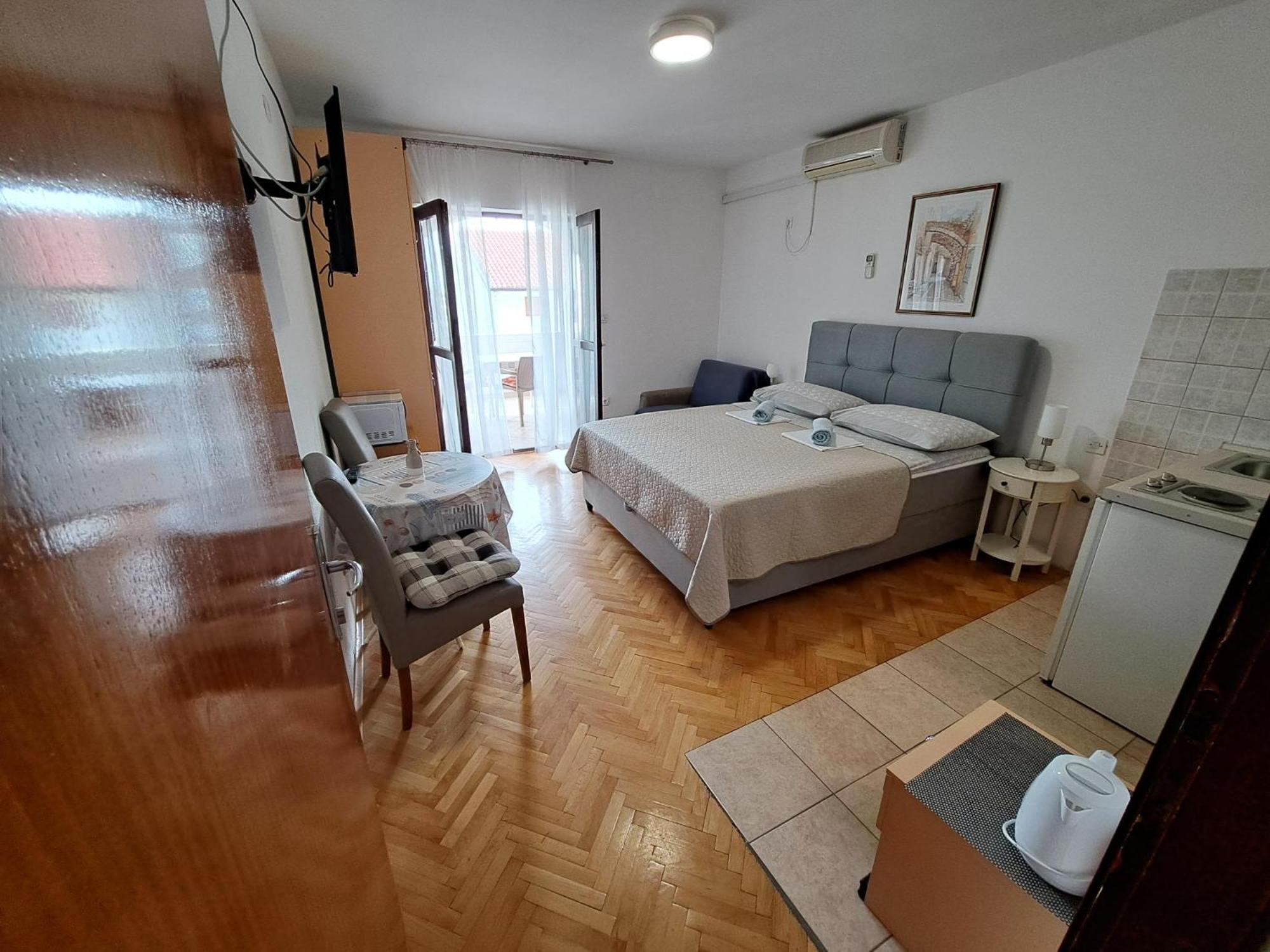 Apartmani R&B Radalj Makarska Exterior photo