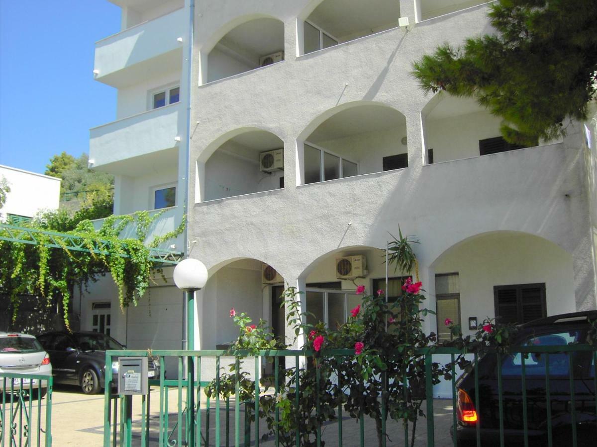 Apartmani R&B Radalj Makarska Exterior photo
